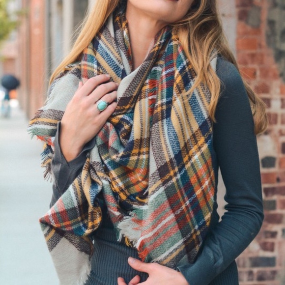 Classic Accessories - Classic Plaid Blanket Scarf